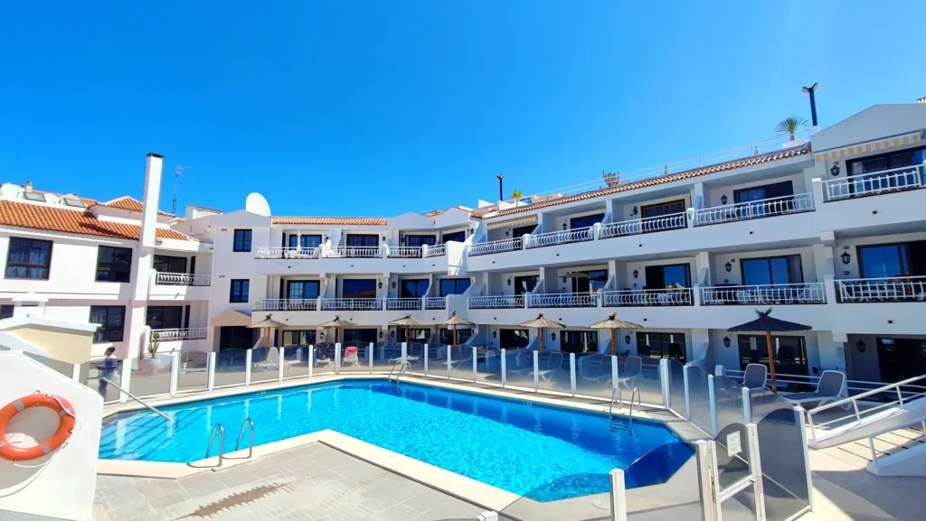 Sunwhere Tenerife - Apartments in Tenerife - Club Tenerife, Los Cristianos