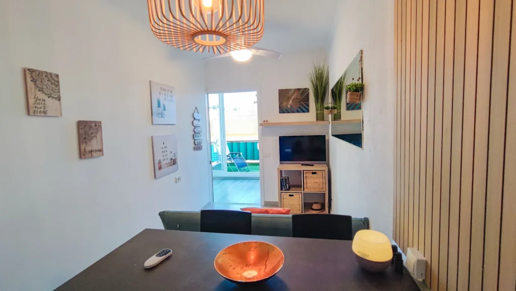 Sunwhere Tenerife - Apartments in Tenerife - Mareverde Apartment - Living room