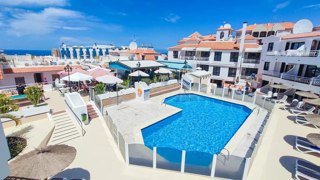 Sunwhere Tenerife - Apartments in Tenerife - Club Tenerife, Los Cristianos - Pool
